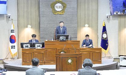 제302회 순창군의회 임시회 개회